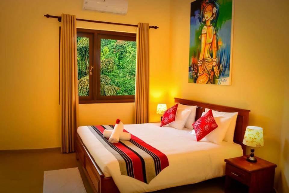 The Grand Hills Bed and Breakfast Kandy Exteriör bild