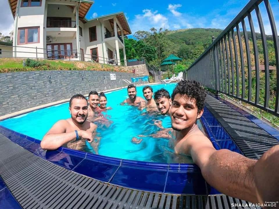 The Grand Hills Bed and Breakfast Kandy Exteriör bild