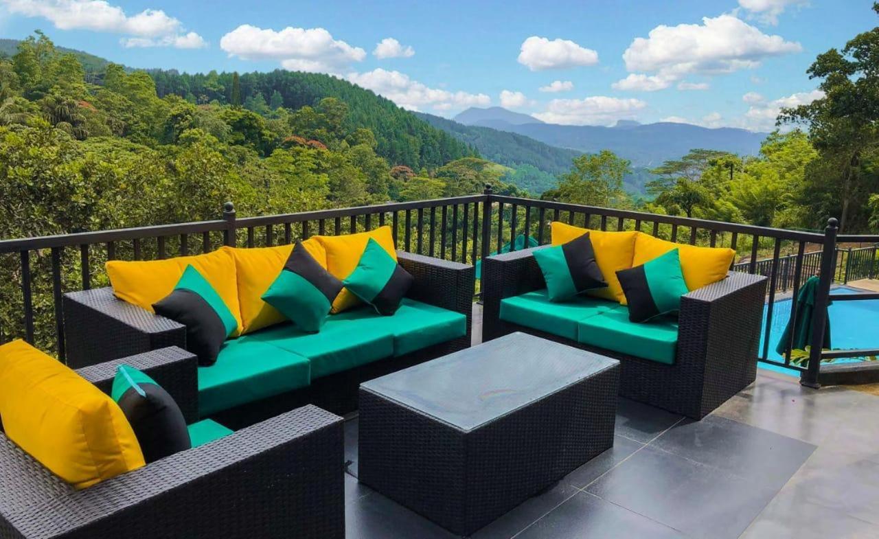 The Grand Hills Bed and Breakfast Kandy Exteriör bild