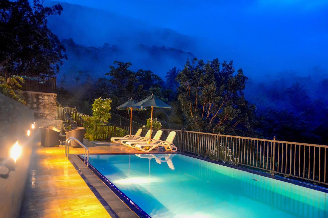 The Grand Hills Bed and Breakfast Kandy Exteriör bild