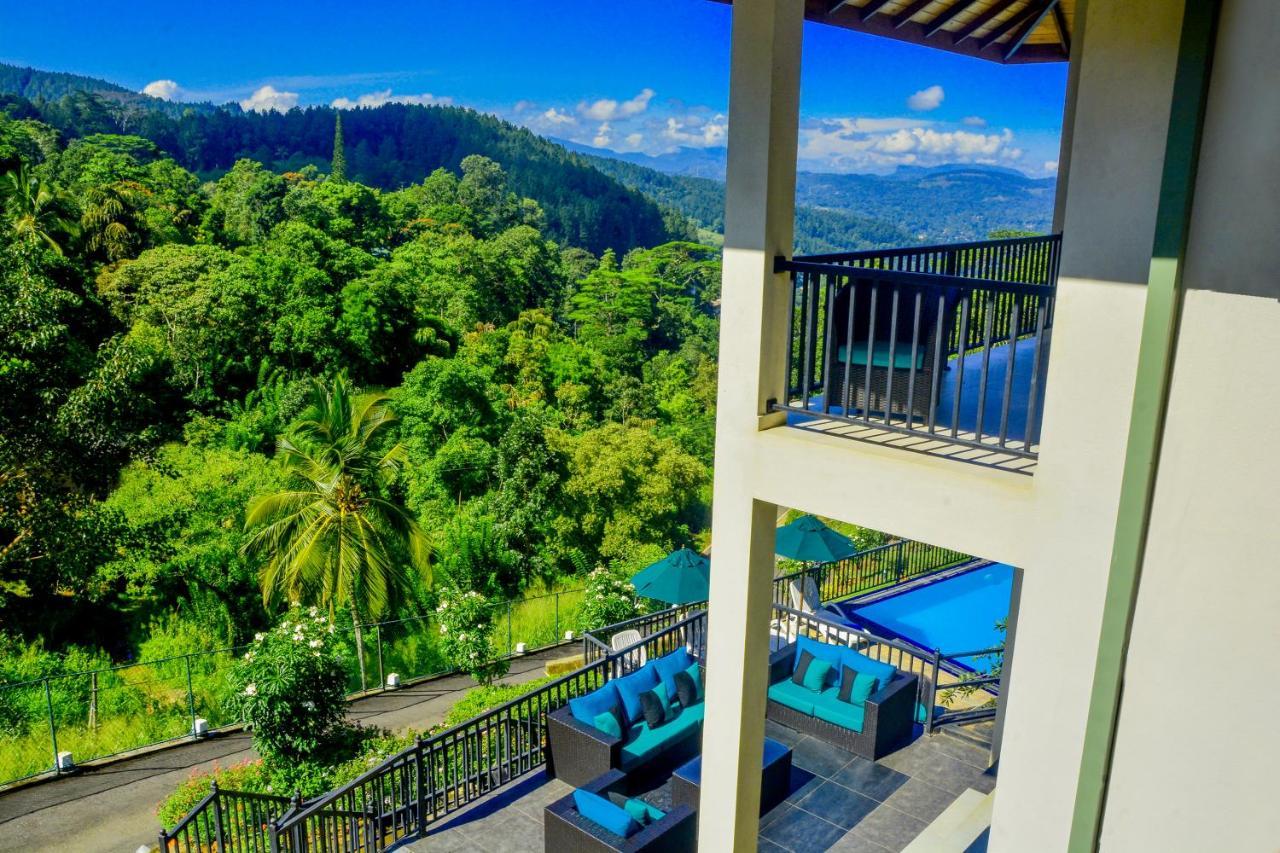 The Grand Hills Bed and Breakfast Kandy Exteriör bild