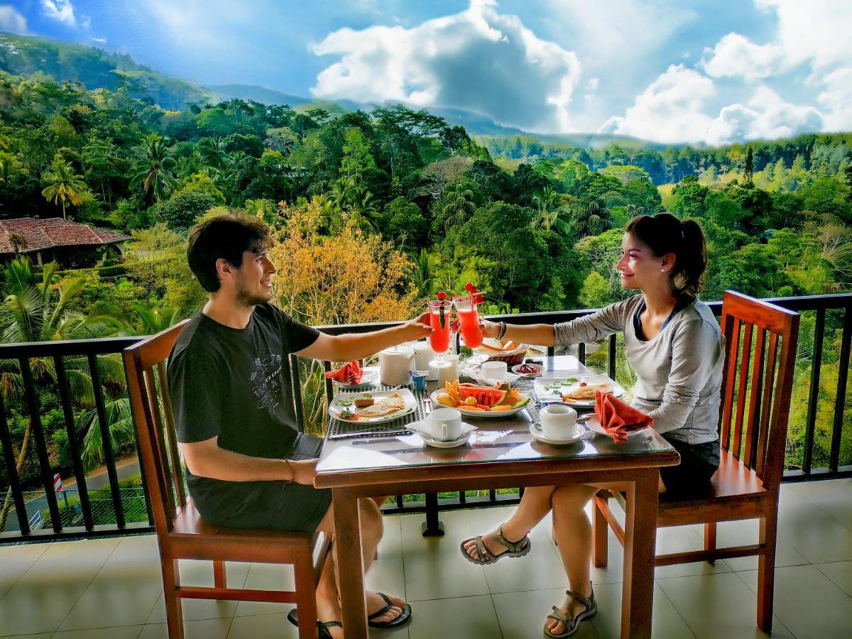 The Grand Hills Bed and Breakfast Kandy Exteriör bild