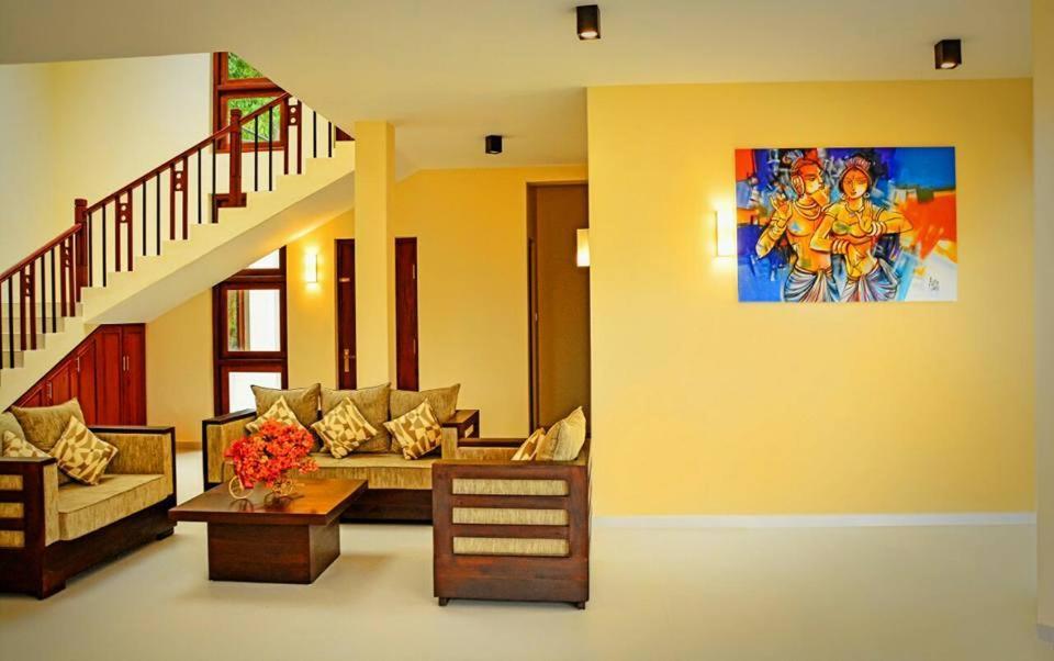 The Grand Hills Bed and Breakfast Kandy Exteriör bild