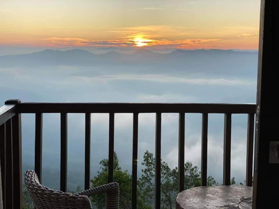 The Grand Hills Bed and Breakfast Kandy Exteriör bild
